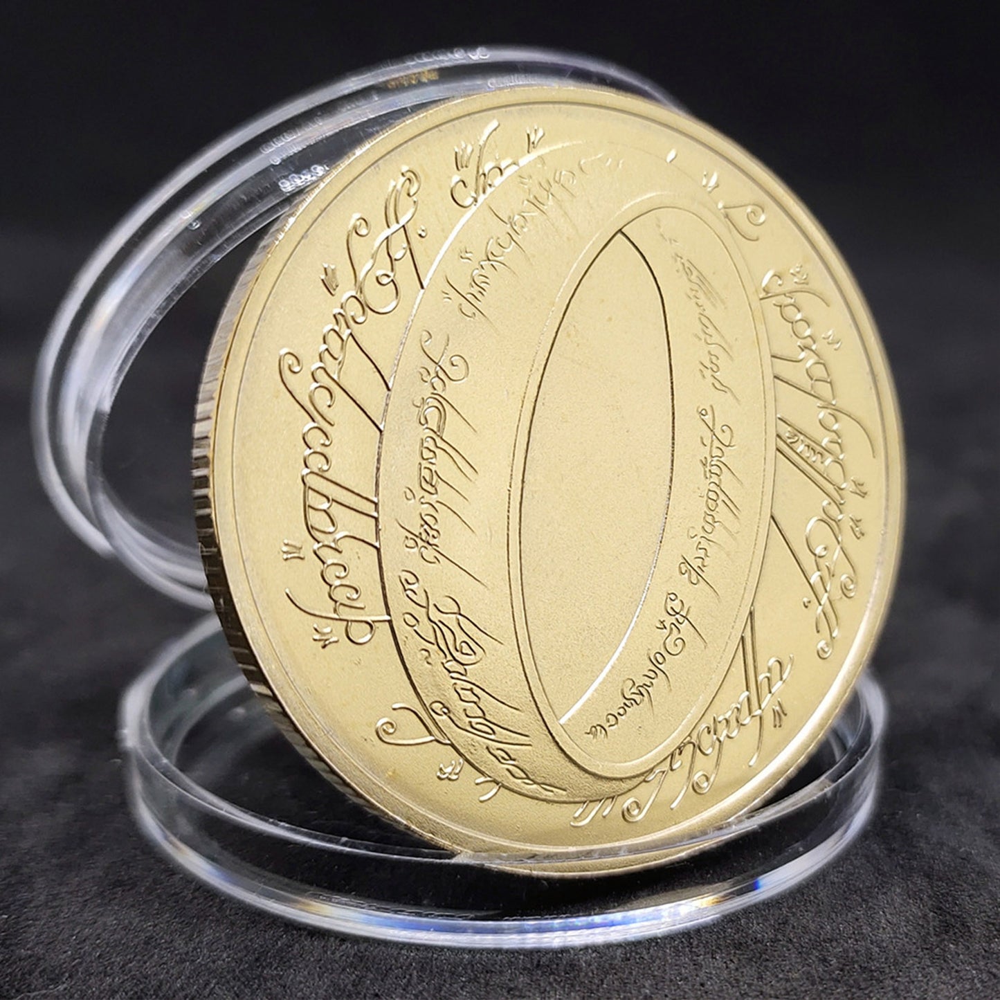 Lord of the Rings & Queen Elizabeth II Commemorative Coin – Gold-Toned Dual-Sided Collectible