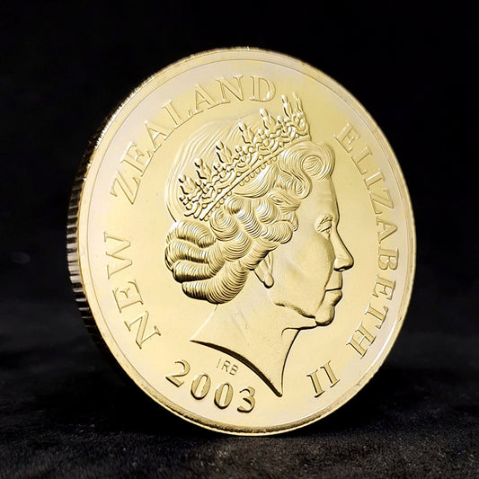 Lord of the Rings & Queen Elizabeth II Commemorative Coin – Gold-Toned Dual-Sided Collectible